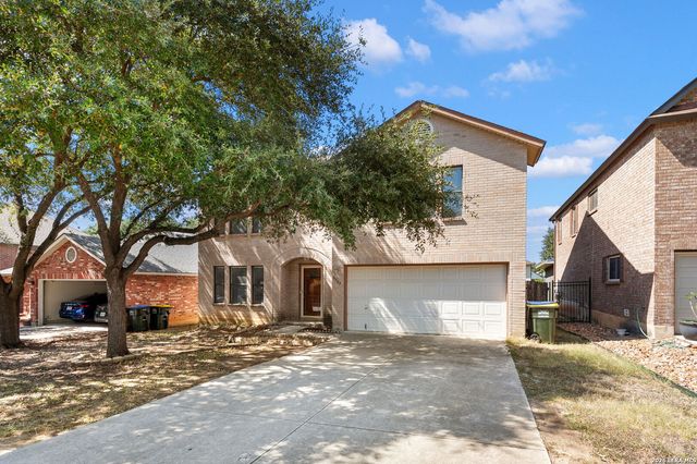 8507 Park Olympia, Universal City, TX 78148
