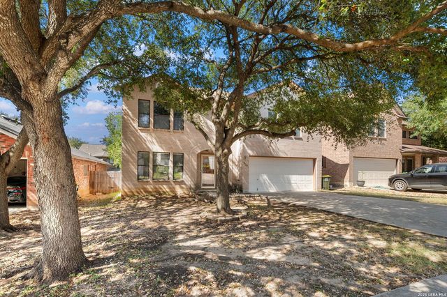 8507 Park Olympia, Universal City, TX 78148