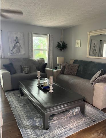 11 High Ridge Court, Franklin, OH 45005