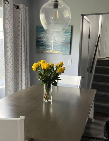 11 High Ridge Court, Franklin, OH 45005