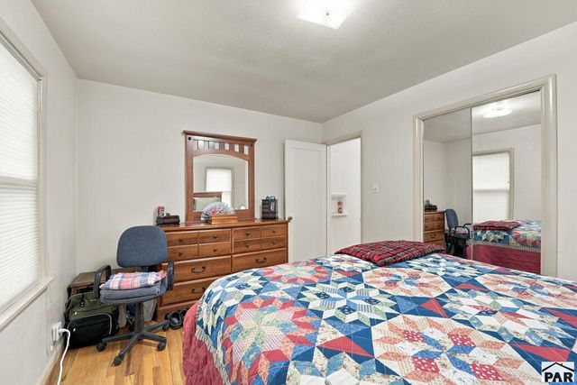 411 Kenwood Dr, Pueblo, CO 81004