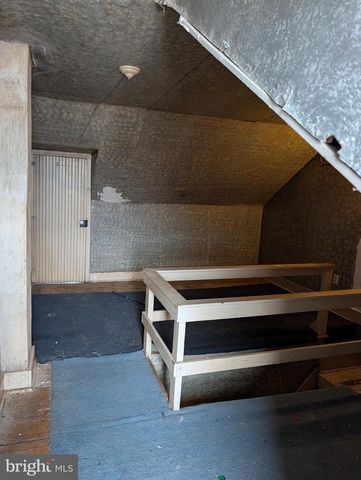 438 W 6TH ST, Mount Carmel, PA 17851