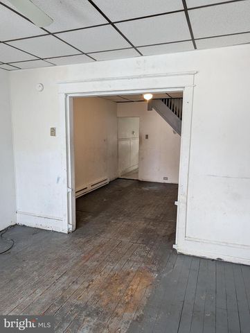 438 W 6TH ST, Mount Carmel, PA 17851