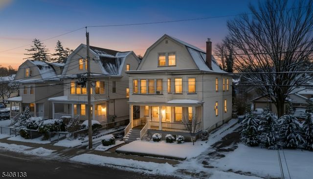 54 Riggs Pl, West Orange Twp., NJ 07052