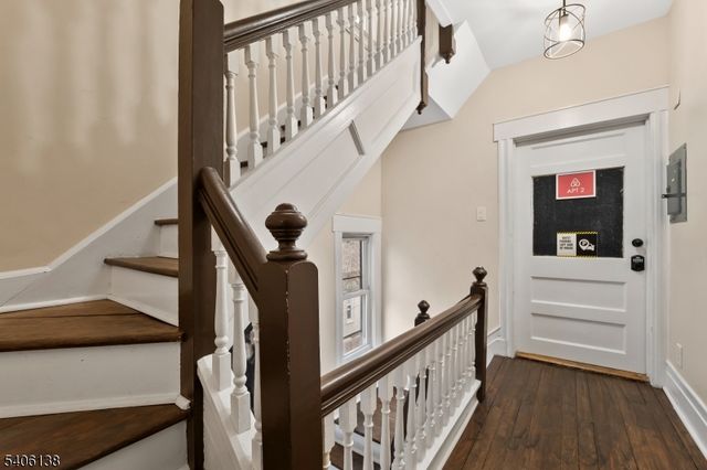 54 Riggs Pl, West Orange Twp., NJ 07052