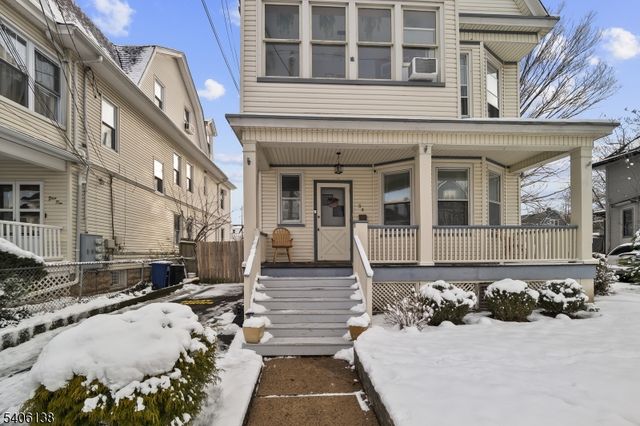 54 Riggs Pl, West Orange Twp., NJ 07052