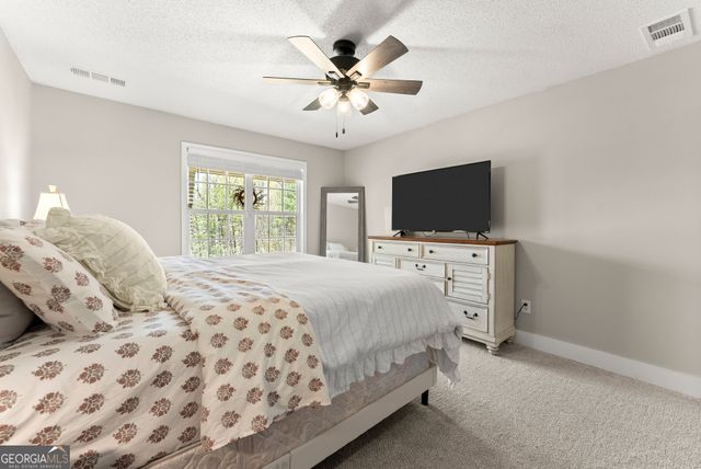 128 Logans Trail, Cleveland, GA 30528