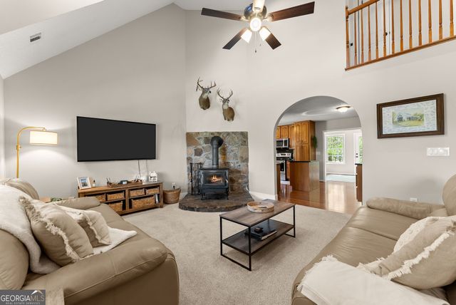 128 Logans Trail, Cleveland, GA 30528