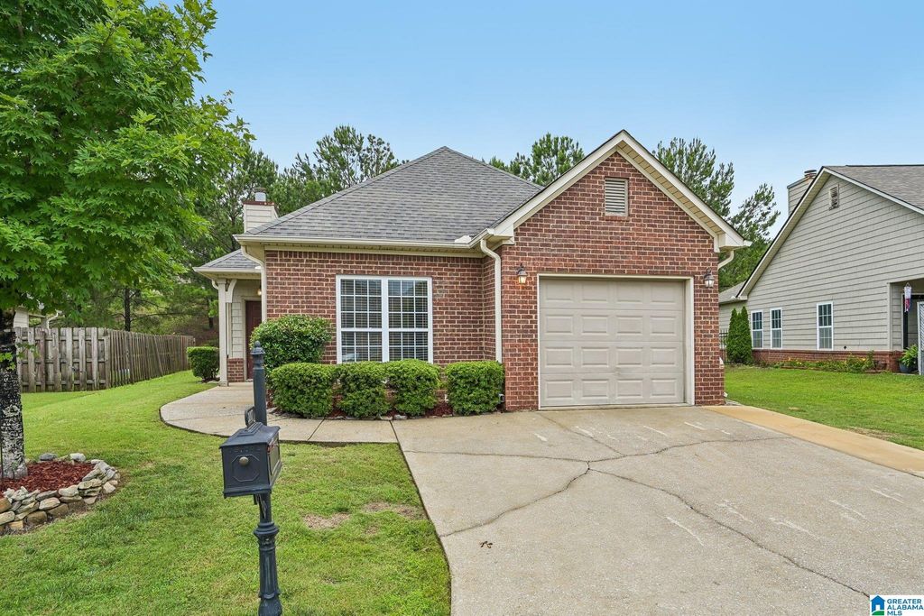 2017 PRESTON LANE, Chelsea, AL 35043