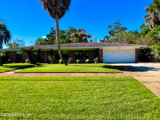 3962 EUNICE Road, Jacksonville, FL 32250