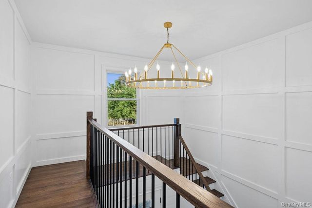 80 Oak Road, Bayport, NY 11705