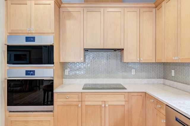 17 Aberdeen 17, Plymouth, MA 02360