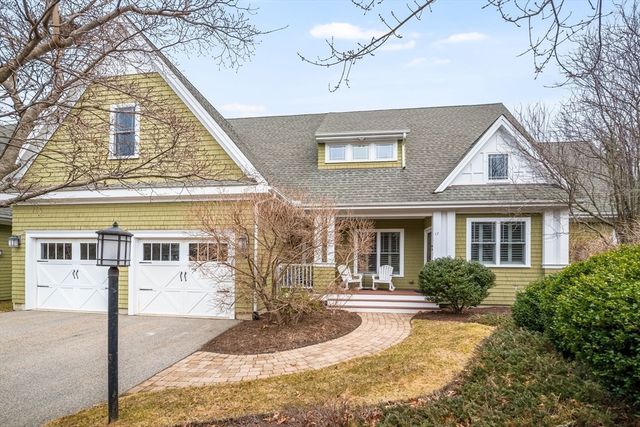 17 Aberdeen 17, Plymouth, MA 02360