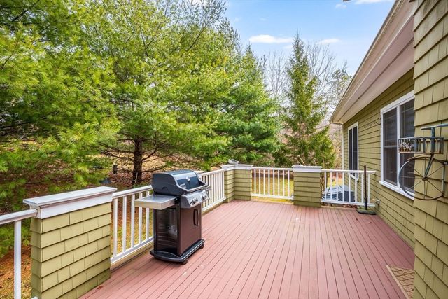 17 Aberdeen 17, Plymouth, MA 02360