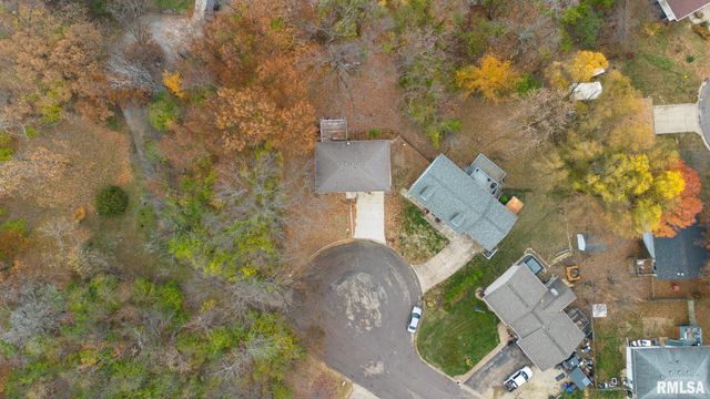 112 SUMMER Circle, East Peoria, IL 61611