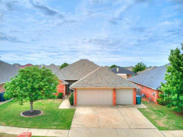 2608 SE 96th Street, Moore, OK 73160