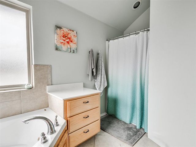 2608 SE 96th Street, Moore, OK 73160