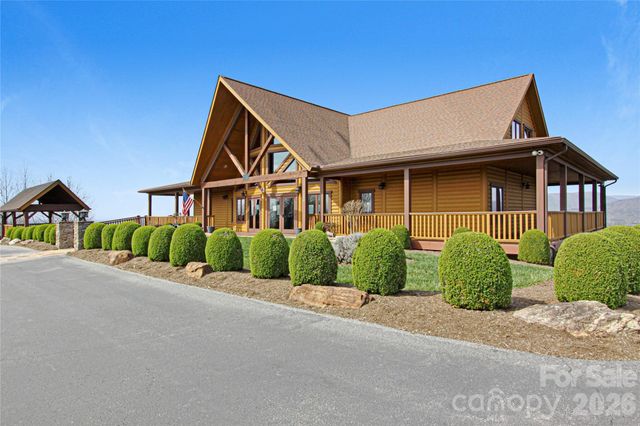 5360 Dogwood Way 839, Lenoir, NC 28645