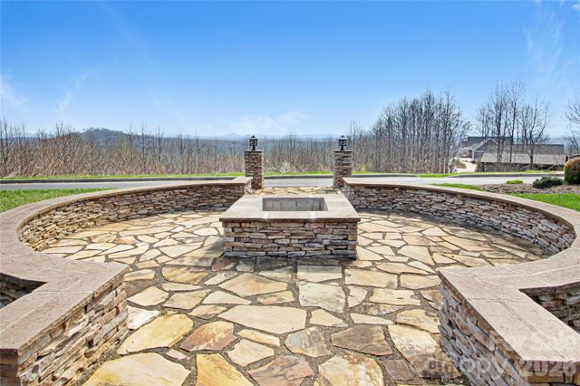 5360 Dogwood Way 839, Lenoir, NC 28645