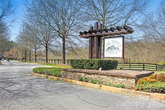 5360 Dogwood Way 839, Lenoir, NC 28645