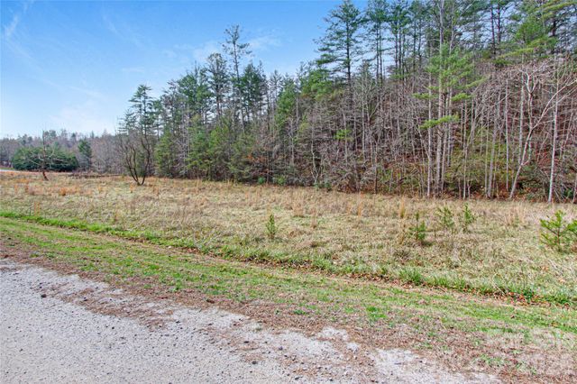5360 Dogwood Way 839, Lenoir, NC 28645