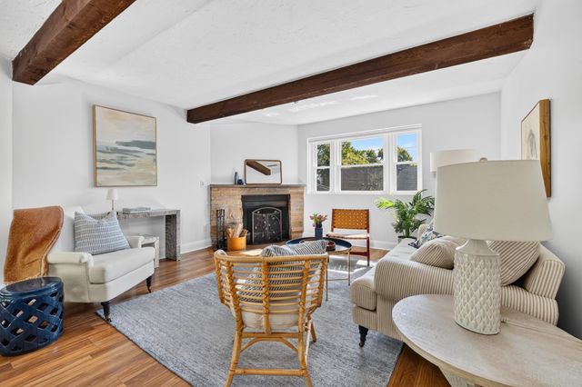 46 Tinson Rd 9, Quincy, MA 02169