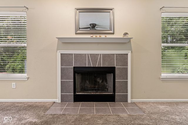 892 Flying Sun Drive, Avon, IN 46123