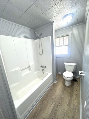 2031 Bayou Blue Rd, Houma, LA 70364