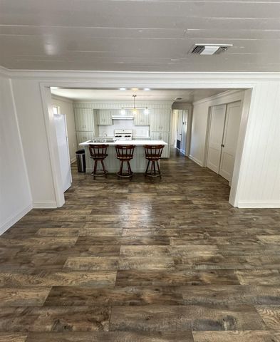 2031 Bayou Blue Rd, Houma, LA 70364