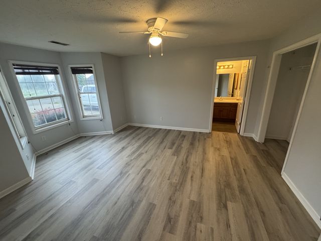 7017 Westfork Dr, Smyrna, TN 37167