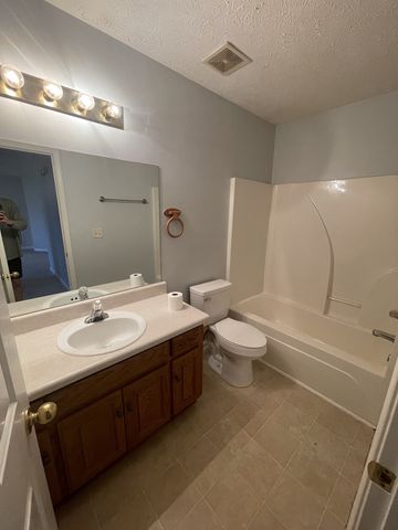7017 Westfork Dr, Smyrna, TN 37167