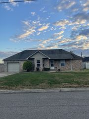 7017 Westfork Dr, Smyrna, TN 37167