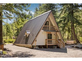 75054 E COLD SPRINGS Rd, Rhododendron, OR 97049