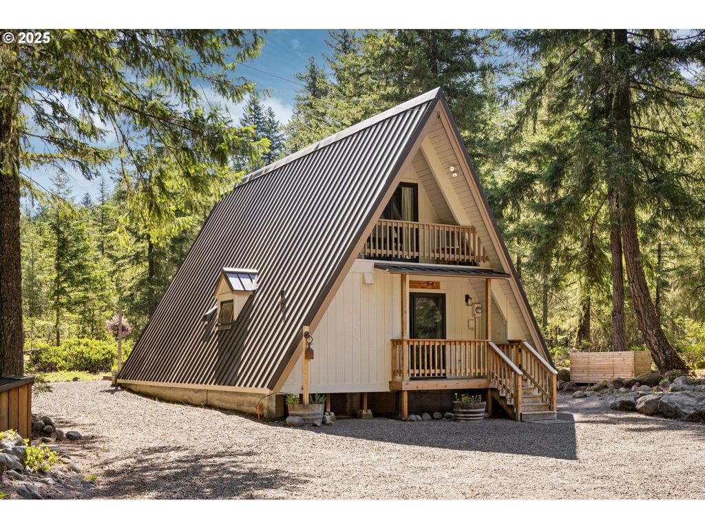 75054 E COLD SPRINGS Rd, Rhododendron, OR 97049