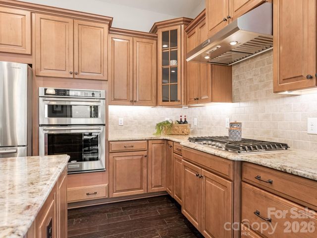 14916 Creeks Edge Drive, Charlotte, NC 28278