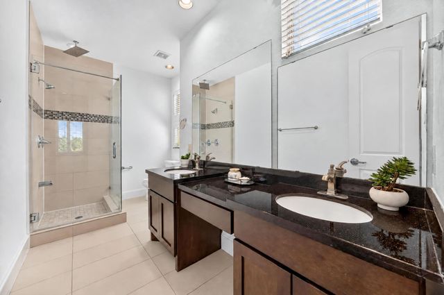 2307 Camden Drive C, Houston, TX 77021