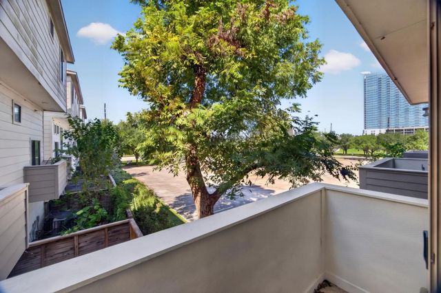 2307 Camden Drive C, Houston, TX 77021