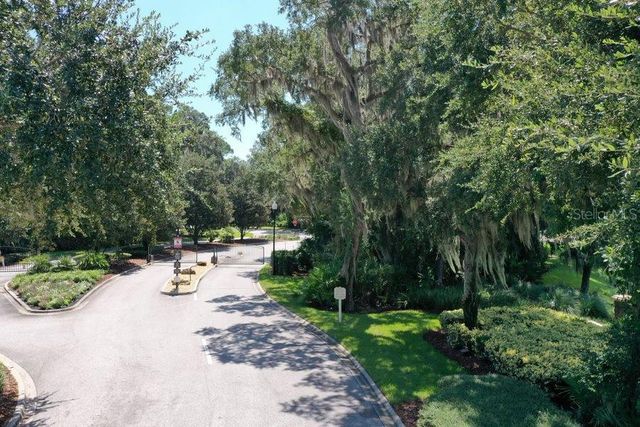 165 WILLOW OAK WAY, Palm Coast, FL 32137