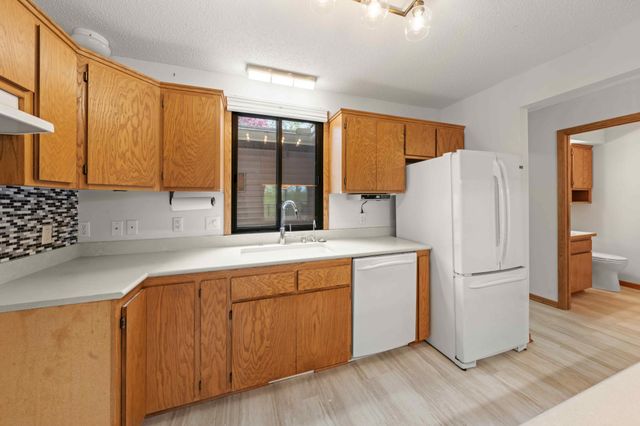4 Ridge Road B, Circle Pines, MN 55014