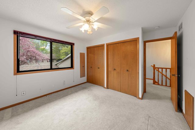 4 Ridge Road B, Circle Pines, MN 55014