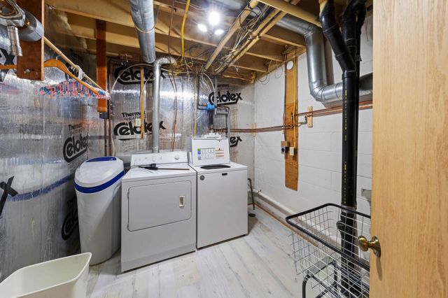 4 Ridge Road B, Circle Pines, MN 55014