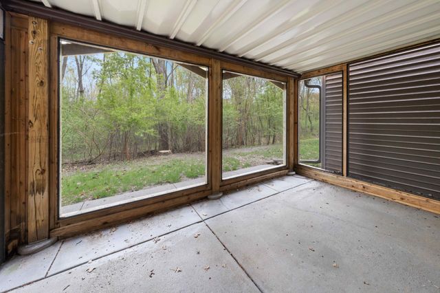 4 Ridge Road B, Circle Pines, MN 55014