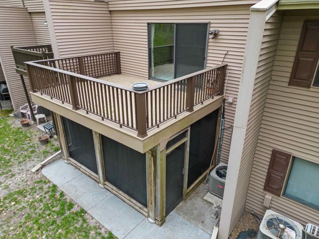 4 Ridge Road B, Circle Pines, MN 55014