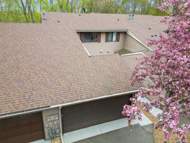 4 Ridge Road B, Circle Pines, MN 55014