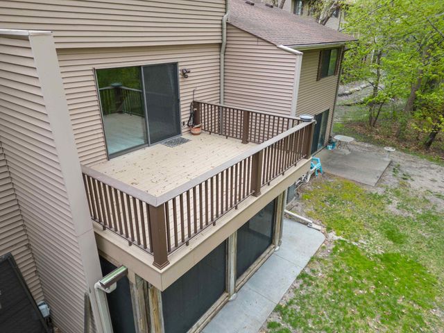4 Ridge Road B, Circle Pines, MN 55014