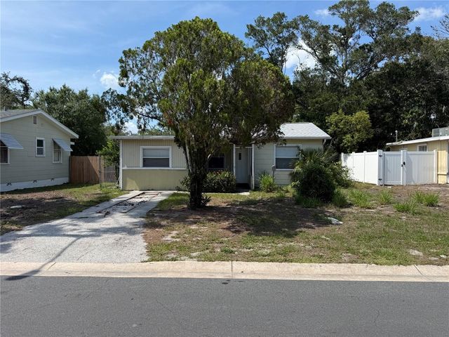 4621 17TH AVENUE S, St Petersburg, FL 33711