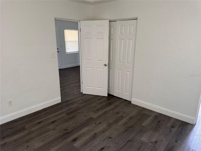 4621 17TH AVENUE S, St Petersburg, FL 33711
