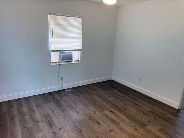 4621 17TH AVENUE S, St Petersburg, FL 33711