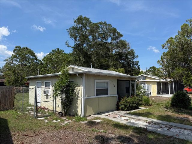 4621 17TH AVENUE S, St Petersburg, FL 33711