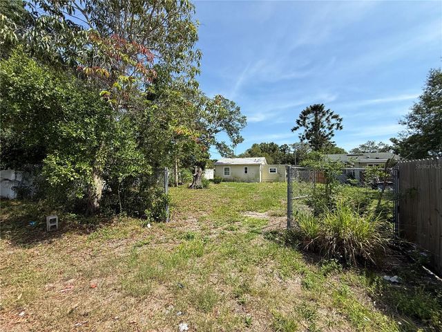 4621 17TH AVENUE S, St Petersburg, FL 33711